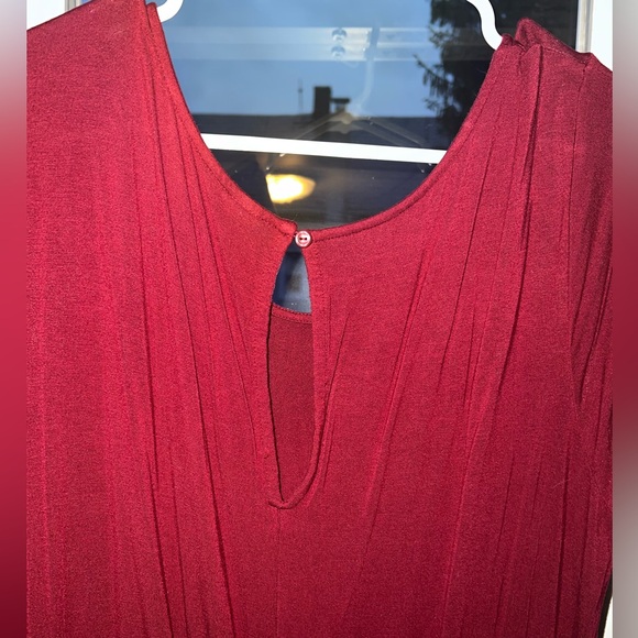 Old Navy Peep Shoulder Romper - Picture 5 of 5